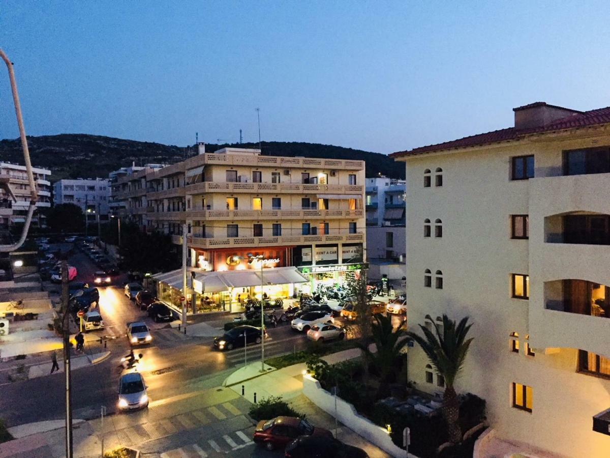 Sol & Mare - Beach Front Rethimnon Buitenkant foto